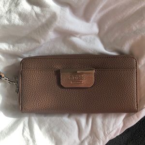 Guess wallet